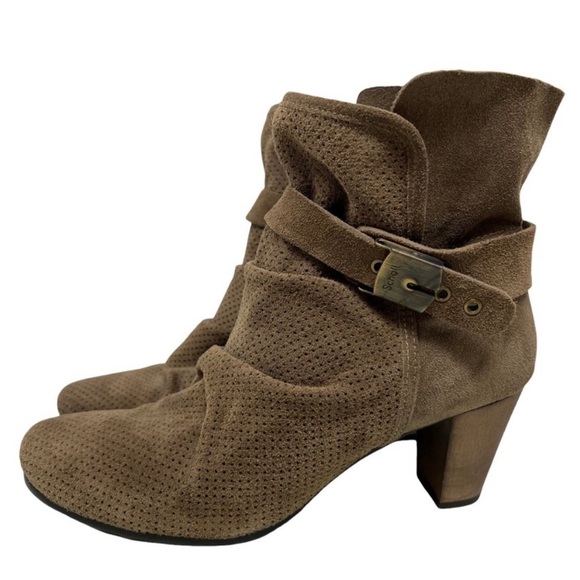 Scholl Pull On Buckle Strap Suede Leather Slouch Ankle Bootie Tan Women's 40 - Picture 1 of 8
